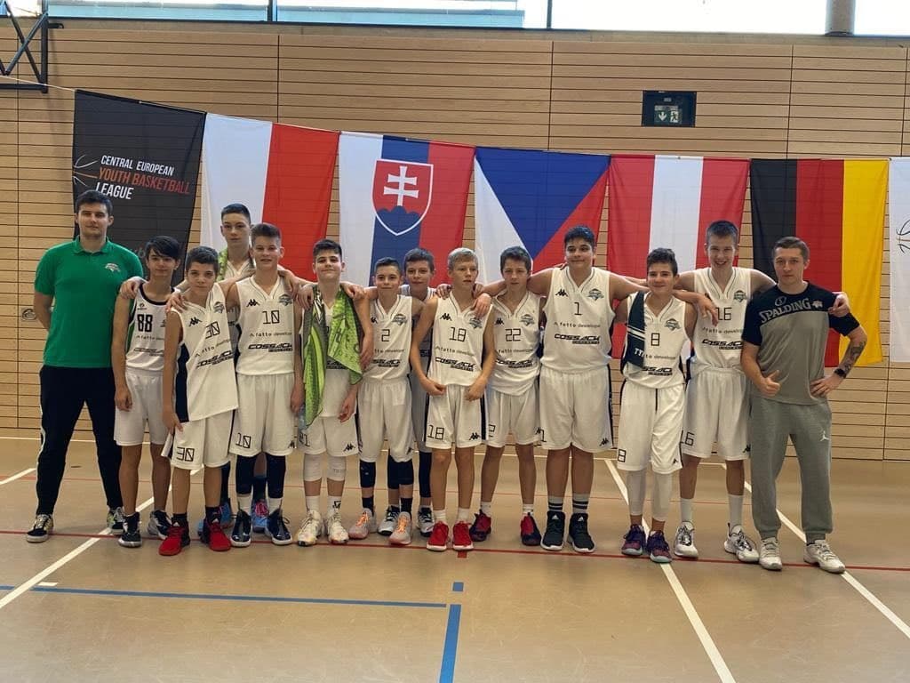 CEYBL U14 - Świetna gra i II miejsce na turnieju Kadetów r.2008 — zdjęcie 1