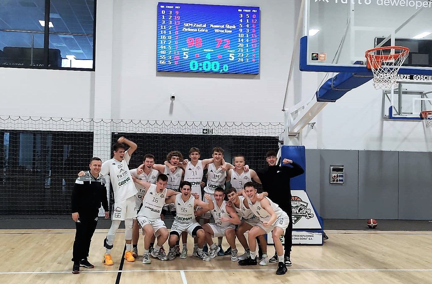 Świetny mecz Juniorów U17. Lider pokonany. Komplet wyników z weekendu — zdjęcie 1