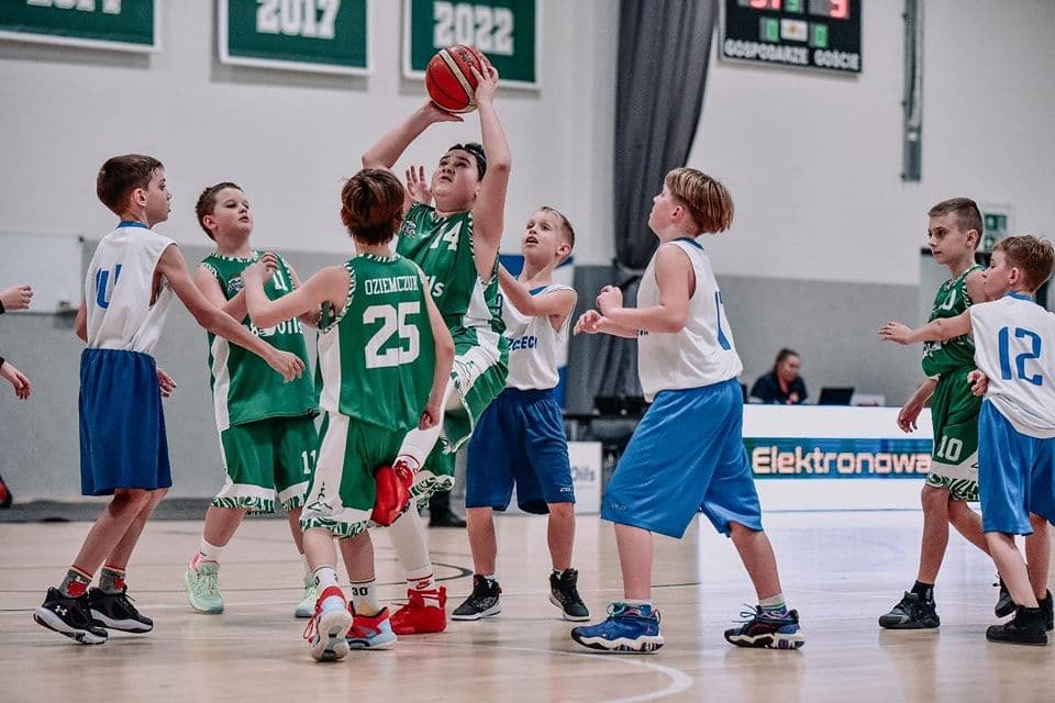 Za nami Mikołajkowy turniej mini koszykówki U11 — zdjęcie 4