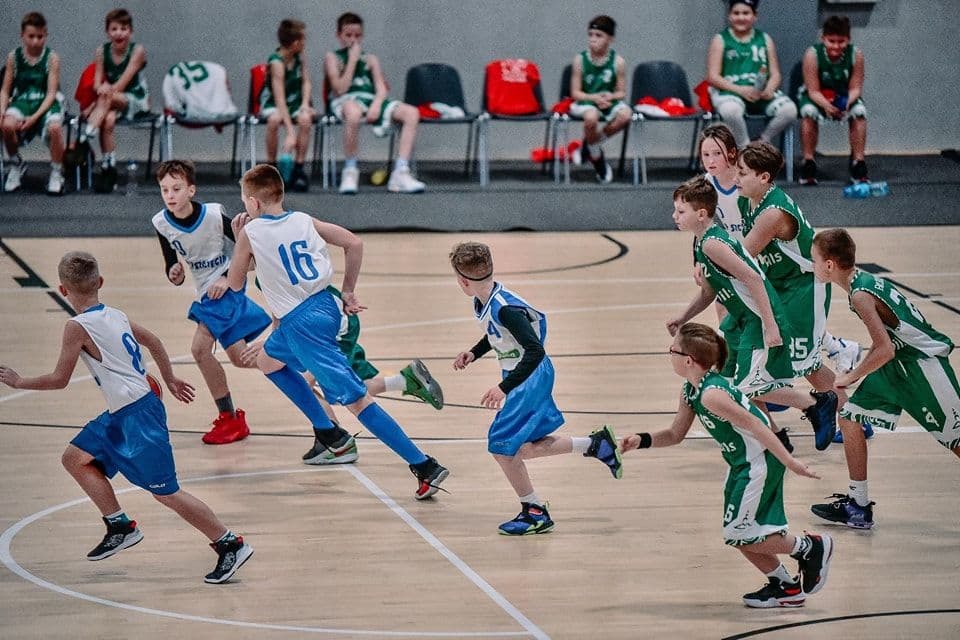 Za nami Mikołajkowy turniej mini koszykówki U11 — zdjęcie 8