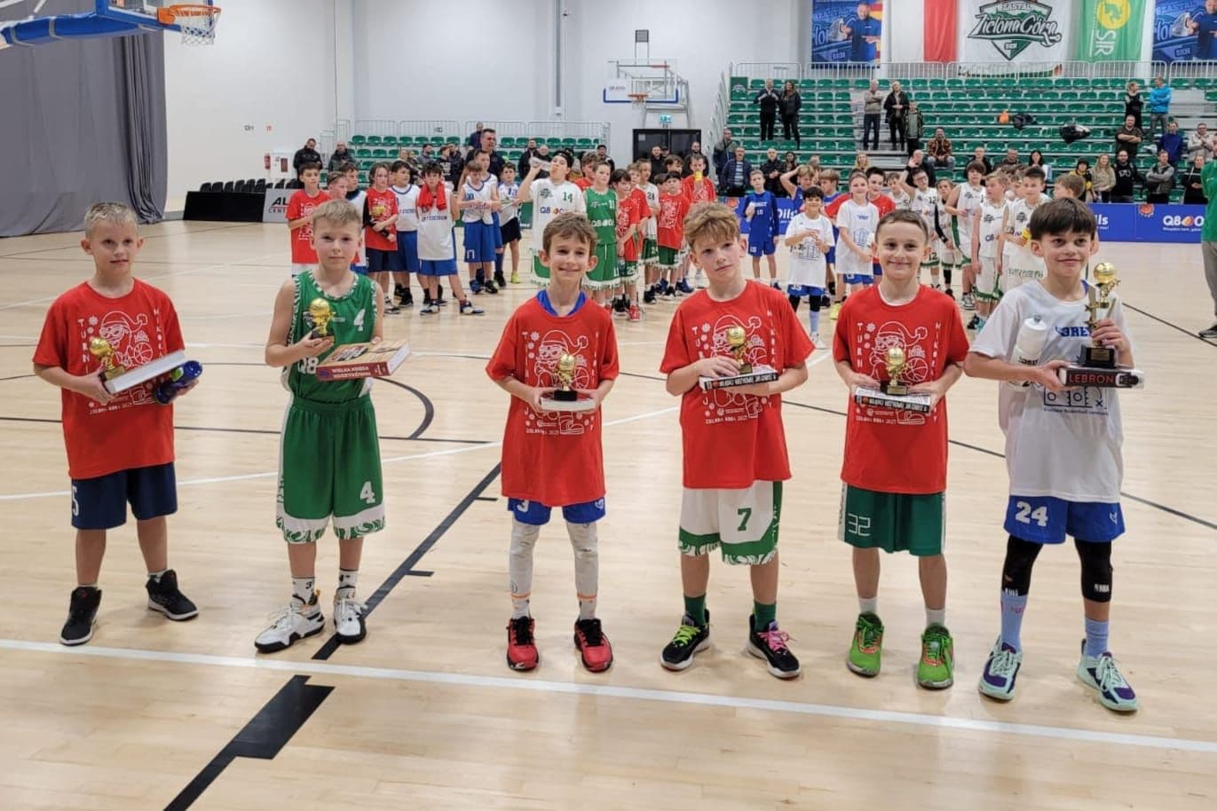 Za nami Mikołajkowy turniej mini koszykówki U11 — zdjęcie 3