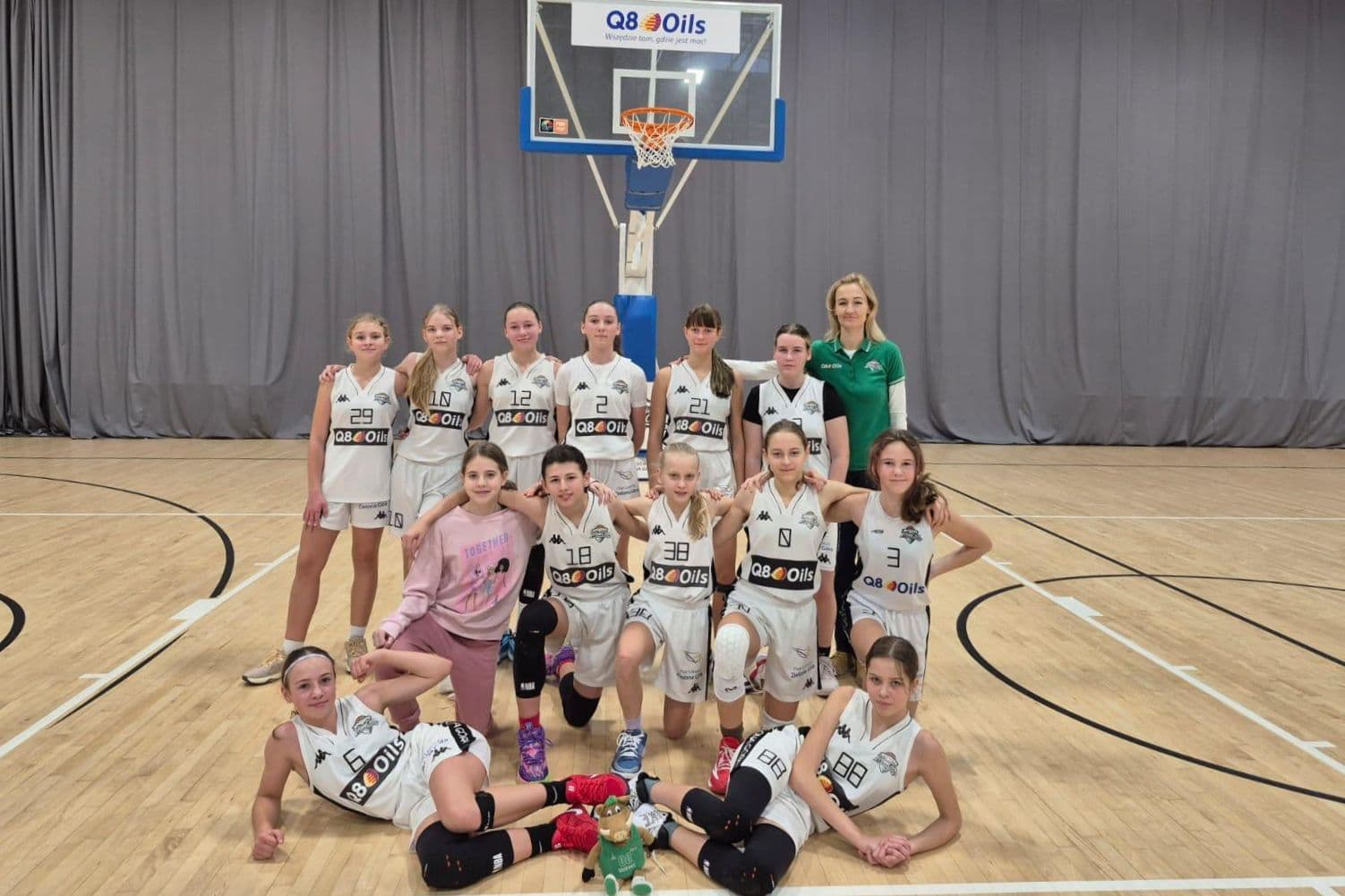 Młodziczki U13 na fali ! — zdjęcie 2