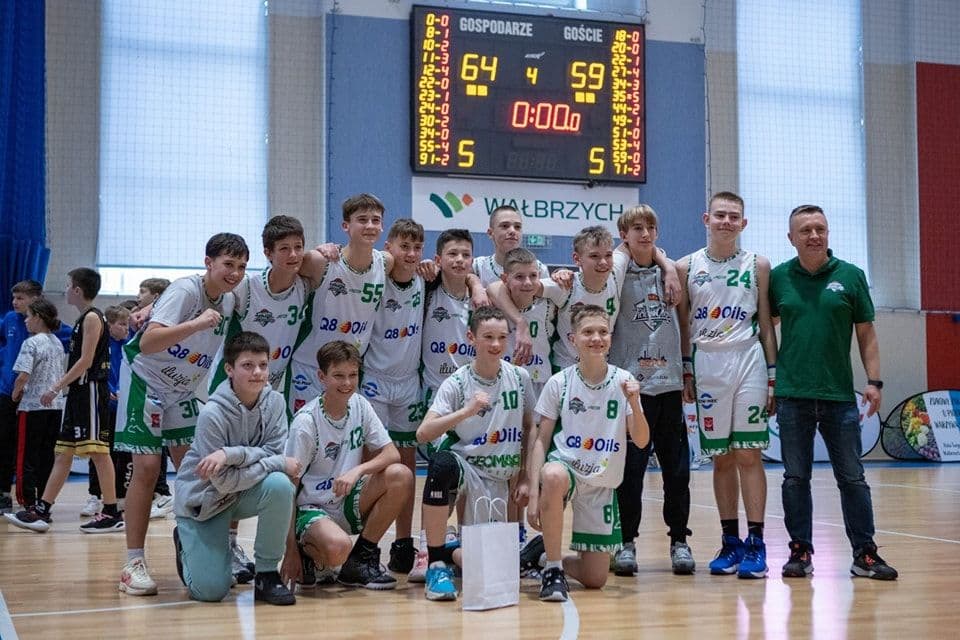 DOBRY SEZON - 3 nasze zespoły w FINAŁACH CEYBL — zdjęcie 1