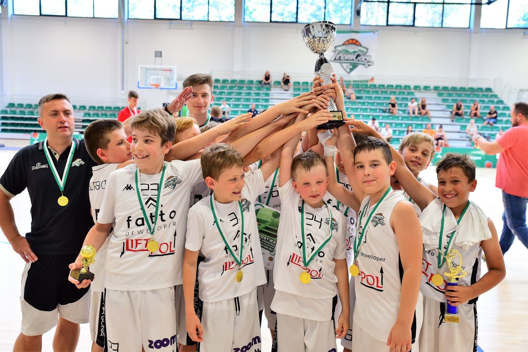 SKM2010