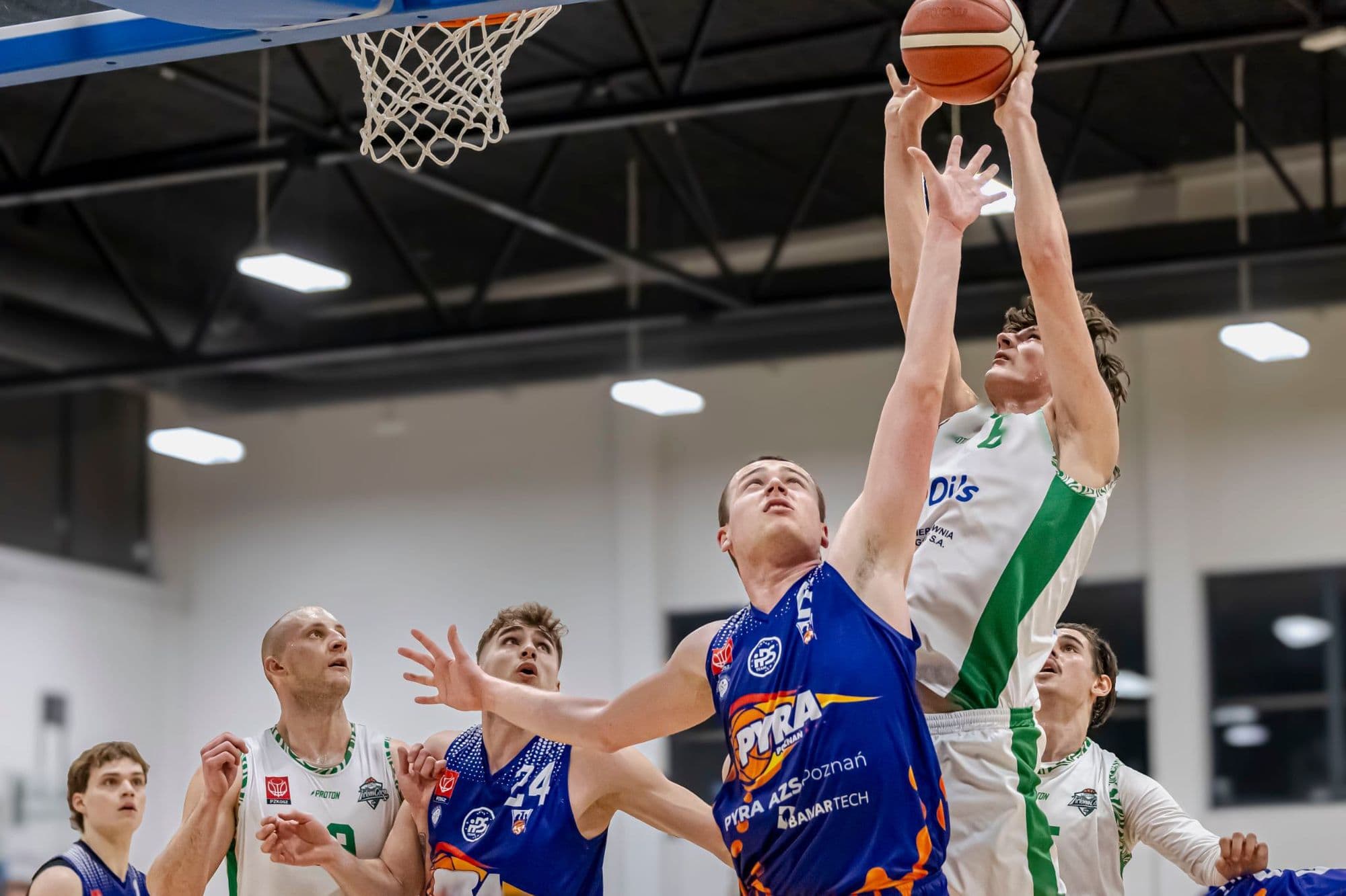 Świetny weekend Zastalowców. Wygrane II i III ligowców. Juniorek, Młodzików i Juniorów U17 — zdjęcie 3