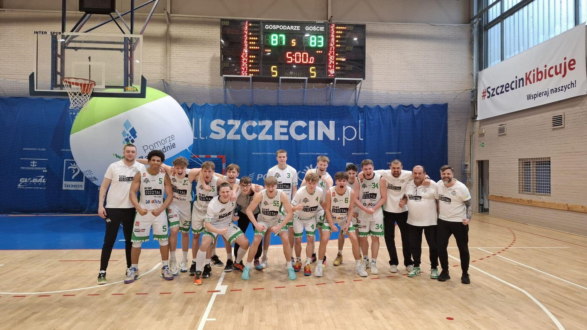 Awans Juniorów do Półfinałów MP. Turnieje Kadetów i Juniorów w Zielonej Górze ! — zdjęcie 1