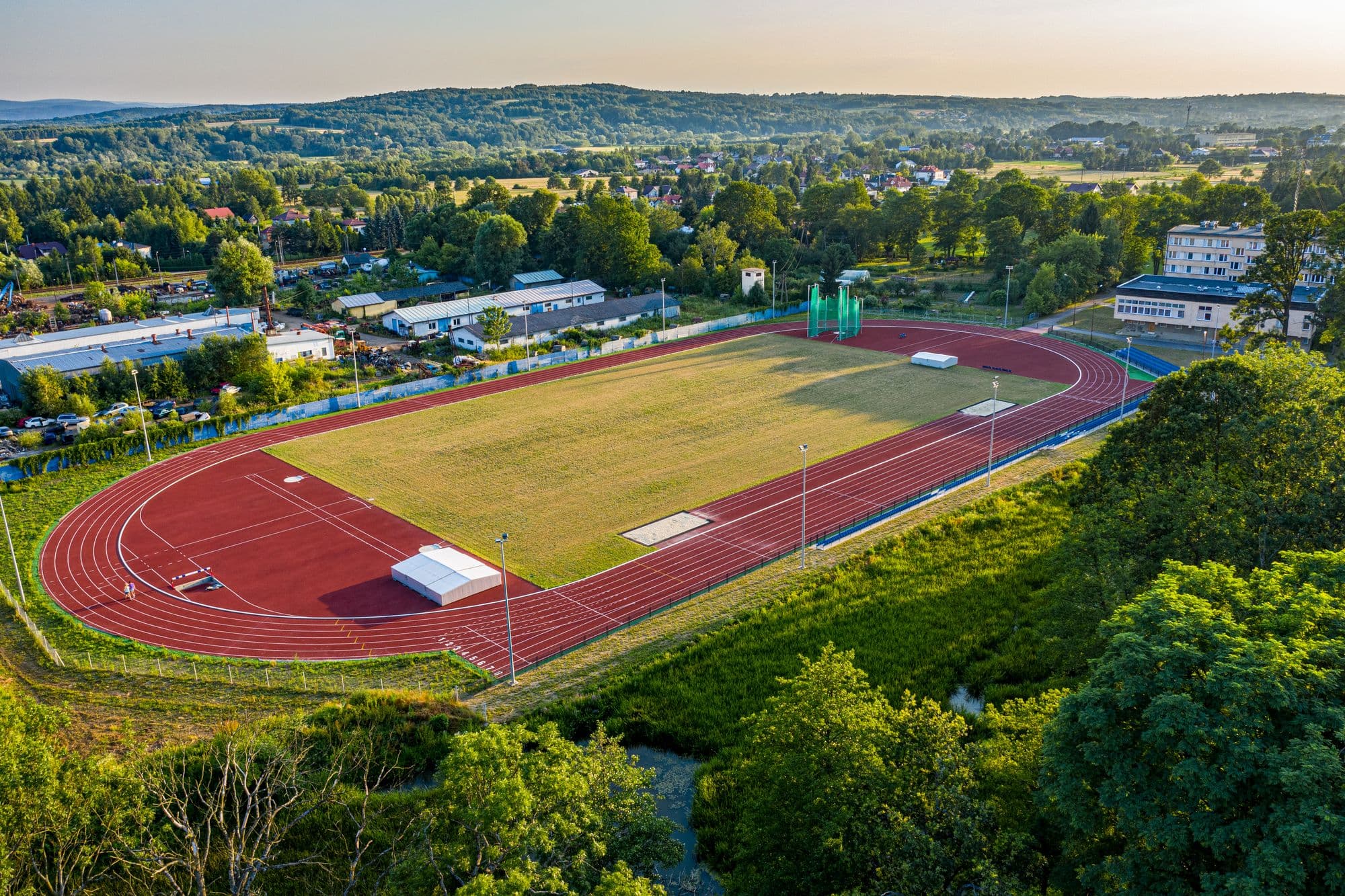 Trzcinica-bieznia-lekkoatletyczna-1